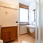 Dolomiti Apartment *