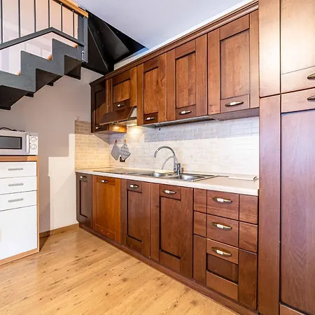 Dolomiti Apartment *