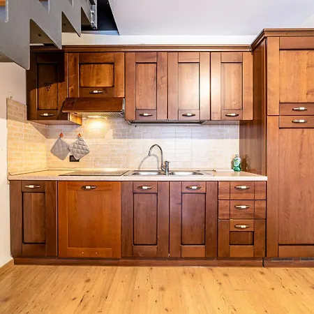 Dolomiti Apartment *